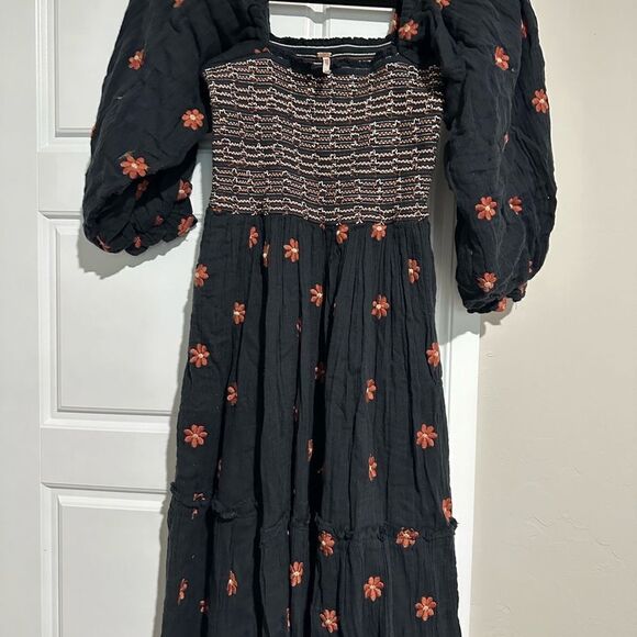 Free People NWT Dahlia Embroidered Maxi Dress size XS - Picture 4 of 6